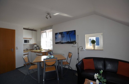 Ostseebad Prerow Apartment | THE OTHER HOLIDAY APARTMENT modern stylish furnishings ideally located - top floor