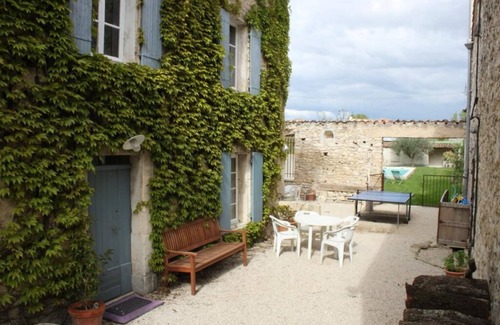 Saint-Didier House | The other side of the washhouse in Saint Didier