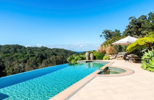 Terrigal House | The Outlook Cabana