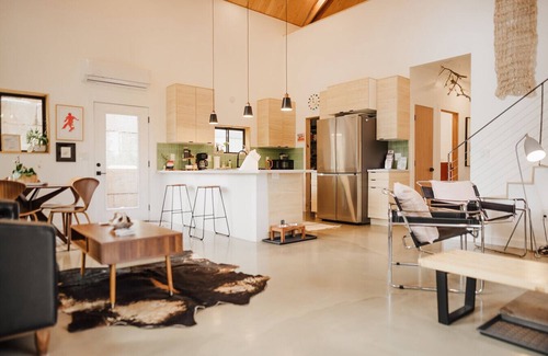 Klamath County Cabin | The Outpost Properties: Keno House