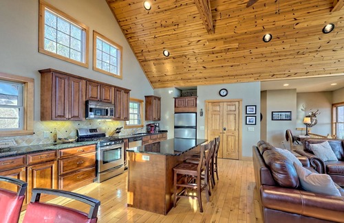Hayesville House | The Overlook - by Chatuge Home Concierge Awesome lake and mountain views, fire pit, hot tub, gas grill