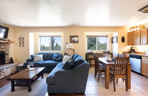 Green Valley Lake Cabin | The Overlook: Quiet Hillside/Kids/Dogs/Views/Work