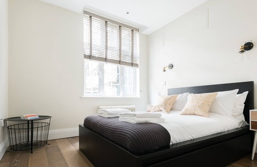 Bryanston and Dorset Square Apartment | The Oxford Street Retreat - Modern 3BDR in 2 Apartments