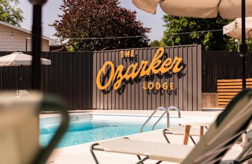 Branson Hotel | The Ozarker Lodge