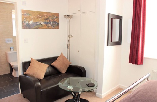 Paignton Bed & Breakfast | The P&M Paignton RESIDENCE