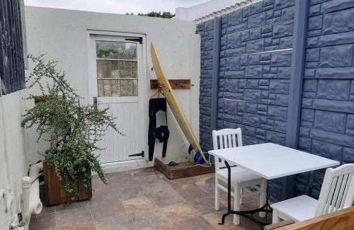 Jeffreys Bay House | The Paddle Inn