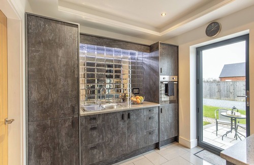 Grimsby Cottage | The Paddocks Retreat