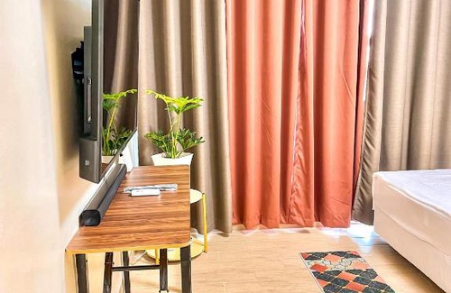 Iloilo Apartment | The Palladium - Eli's Sunset Crib