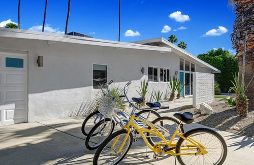 El Mirador House | The Palm Springs Hill House