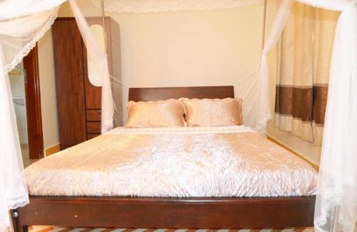 Entebbe House | The Palms Beach Hotel and Restaurant Limited