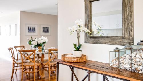 Yamba Apartment | The Palms Yamba - Overlooking Convent Beach