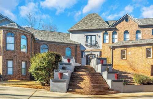 Stockbridge Villa | The Panola Mansion | Indoor Pool + Pavilion
