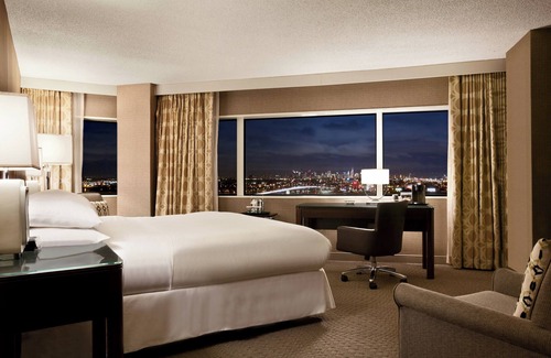 East Rutherford Hotel | The Park Hotel at Meadowlands