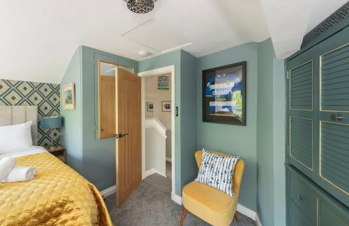 Bath Apartment | The Park Street Mews - With Parking
