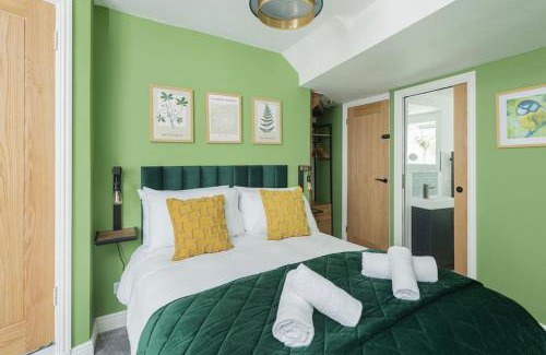 Bath Apartment | The Park Street Mews - With Parking