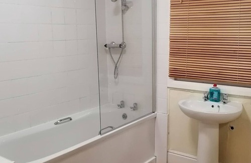 Paignton Bed & Breakfast | The Parkers Arms