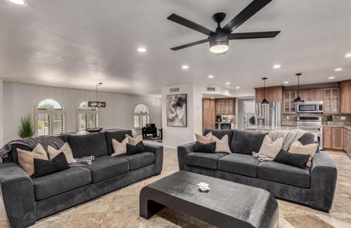 Cactus Glen House | The Parkwood Retreat