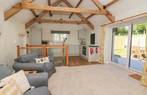 Cardigan House | The Parlour