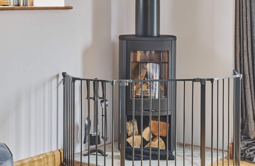 Whitney-on-Wye Cottage | The Parlour - Luxury Cottages