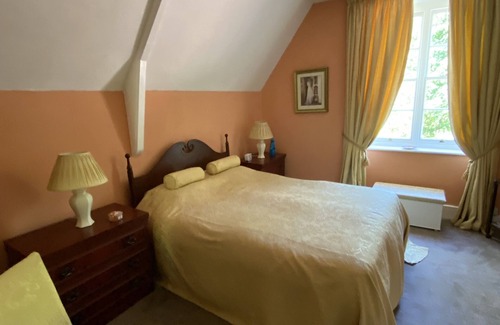 Axbridge Bed & Breakfast | The Parsonage