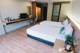 Na Kluea Hotel | The Pat Hotel
