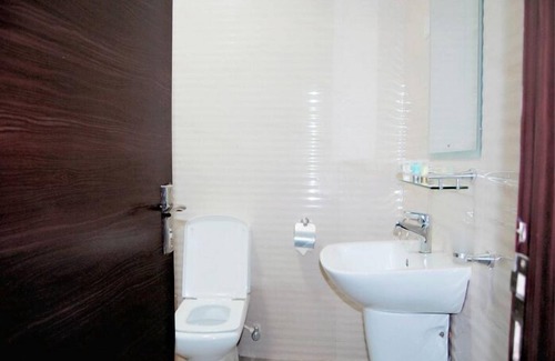 Ofin Hotel | The Patron Hotel Suites Lekki