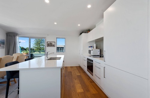 Mount Maunganui Apartment | The Pavilions Beachfront Apartments