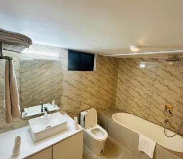 Sunamganj Hotel | The Peace Palace Inn
