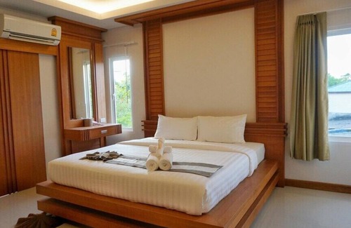 Ko Lanta Hotel | The Peace Tara House