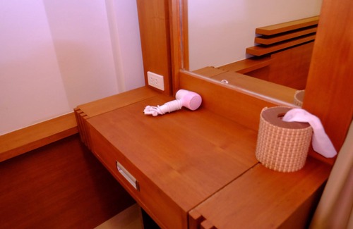Ko Lanta Hotel | The Peace Tara House