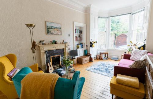 Bruntsfield House | The Peach Room