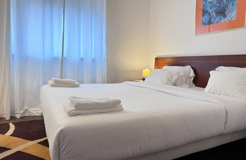 Cascais House | The Pearl - Cascais Guest House - City & Beach