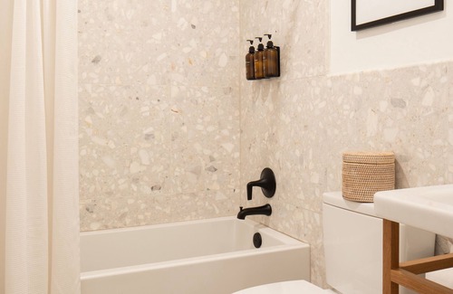 Roseville - Fleet Ridge Hotel | The Pearl Hotel