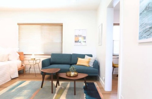 Mar Vista Apartment | The Pearl Mar Vista 16
