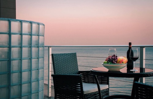 Boca Corona Apartment | The Pearl – Romantic Oceanfront Hideaway – Panama