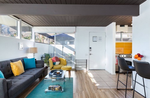 Twin Palms Condo | The Peggy Lee - Mid Century Oasis