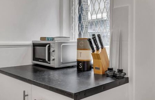Abingdon Apartment | The Pembroke in Greater London