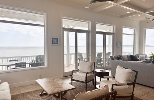 Saint Simons Island Condo | The Penthouse at High Tide - Best Views Right on the Beach - Great for Families!