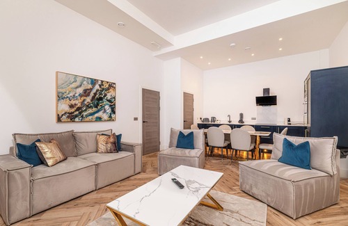 Liverpool City Centre Apartment | The Penthouse Collection by EPIC