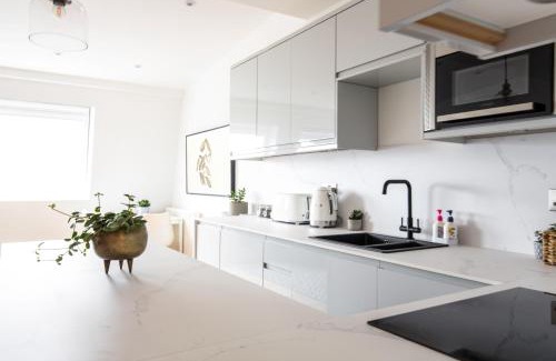 Chester Apartment | The Penthouses, 9 Albion Mews