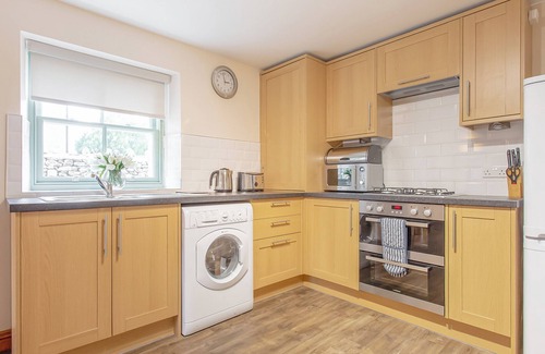 Silverdale Cottage | The Pepperpot - UK49156