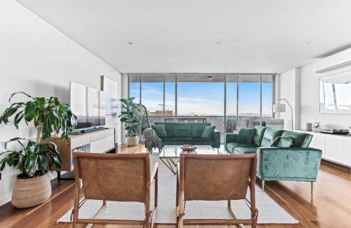 Wollongong CBD House | The Perch - Gorgeous 3 Bedroom Penthouse