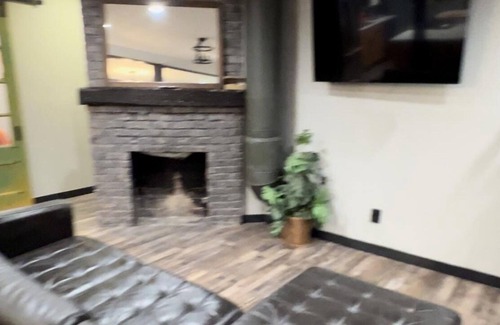 North Admiral Apartment | The perfect getaway with jaw-dropping views of the Puget Sound & Seattle Skyline