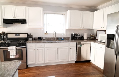 Candler-McAfee House | The Perfect Intown Stay for Groups- 5BR 2.5BA