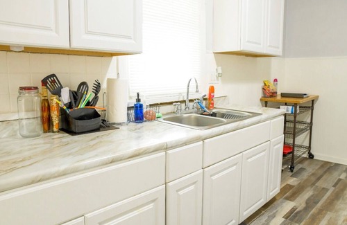 Cleveland House | The Perfect Place for Your Stay!