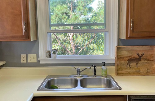 Lake Toxaway Condo | The Perfect Respite with Spectacular Views