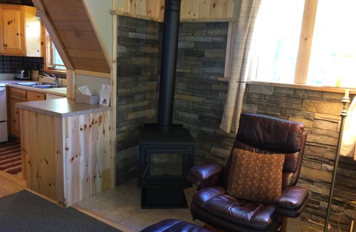 Fairview Cabin | THE PERFECT SPOT TO UNWIND, RELAX AND ENJOY NATURE!