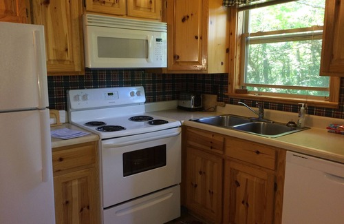 Fairview Cabin | THE PERFECT SPOT TO UNWIND, RELAX AND ENJOY NATURE!