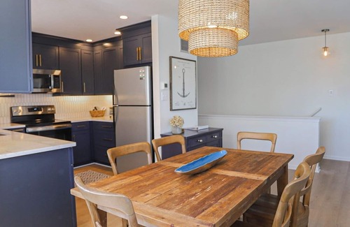 Stone Harbor Condo | The Perfect Vacation Home - Close to Town with Plenty of Space