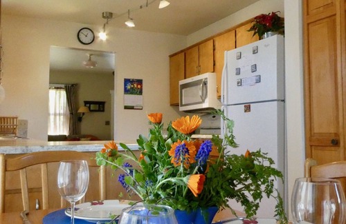 Ashland House | The Perfect Vacation Cottage